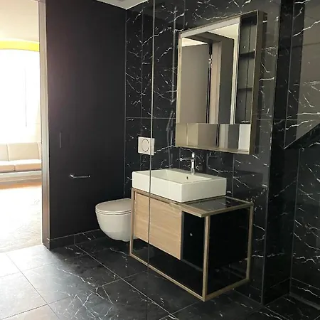 Szálloda Premium Lochergut