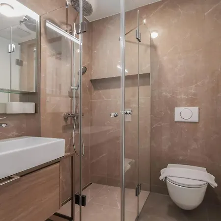 Premium Lochergut Szálloda