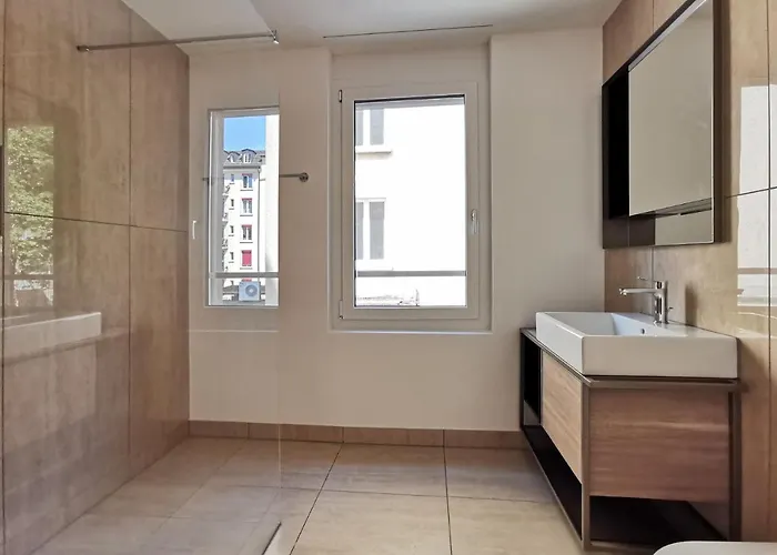 Premium Lochergut * Zurich